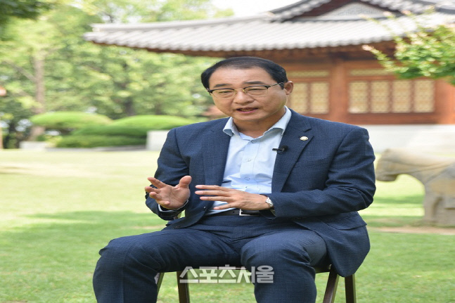 이성만 의원, 몰카 촬영범 10명 중 2명은 못 잡아...검거율 “하락”