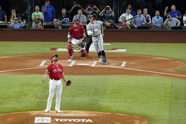APTOPIX Yankees Rangers Baseball