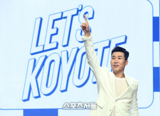 [포토]코요태 김종민, 나에겐 수많은 영웅이!