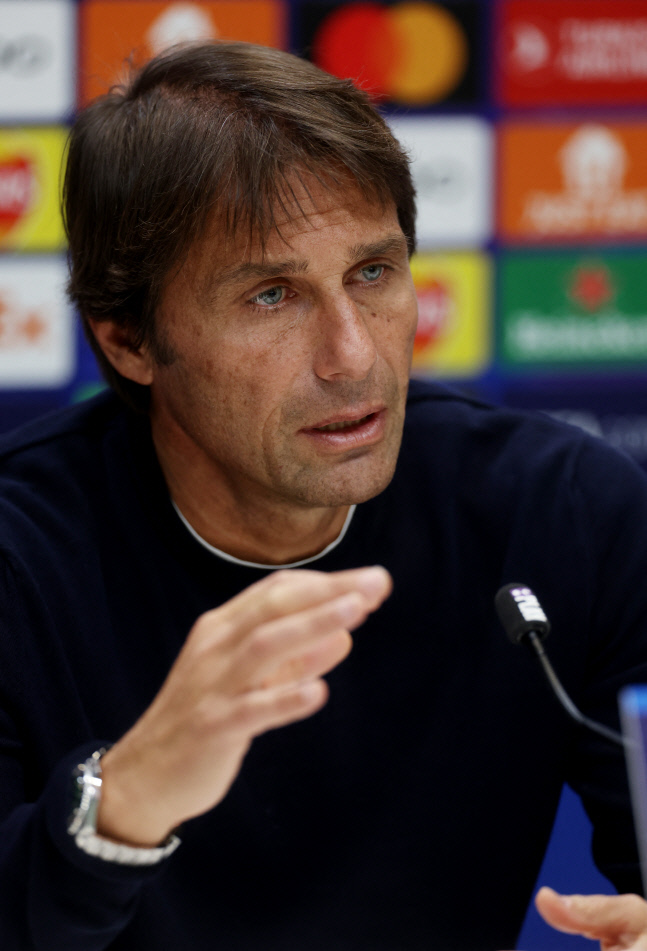 '간당간당'한 2위...UCL 4차전 앞둔 콘테 "정말 중요해"