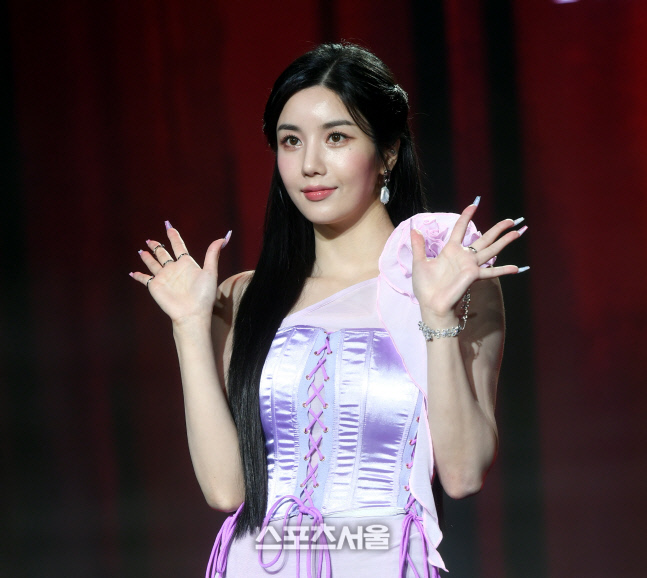 '리탈리티' 권은비 "거부할 수 없는 치명적인 매력 보여드릴 것"