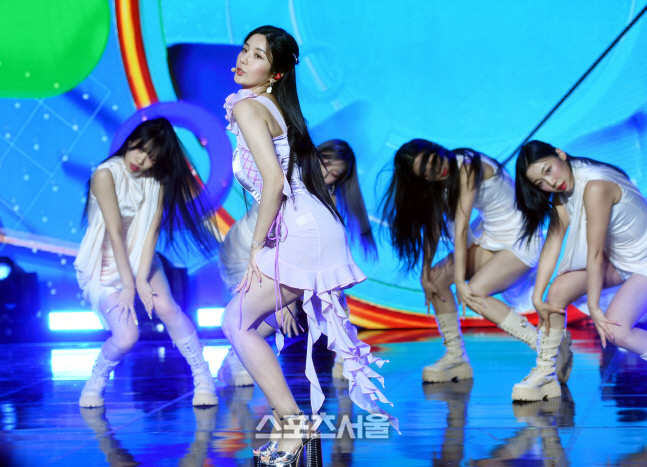 [포토] 권은비 '섹시 웨이브'