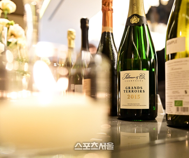 대한항공이 선택한 새로운 기내 와인, 여심을 저격하네... [포토]