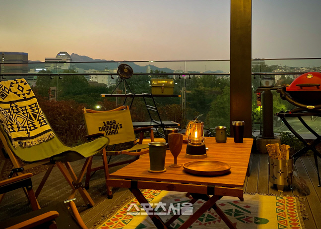 "가을 도심에서 즐기는 낭만 캠핑~" 노보텔 앰배서더 동대문, 캠핑 프로모션 진행