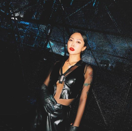 허니제이, 11월 4일 연하 연인과 결혼[공식]