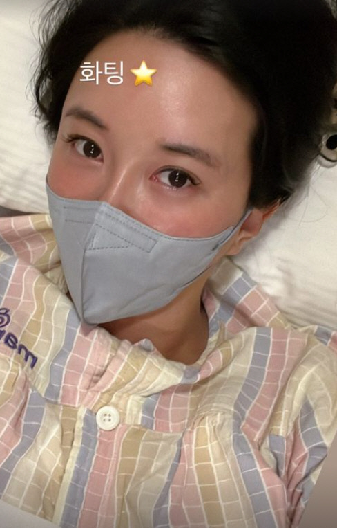 '혼전 임신' 장미인애, 엄마됐다..태어난 아기 공개 "사랑한다"