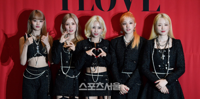 미니앨범 I LOVE, 5인조 걸그룹 (여자)아이들[포토]