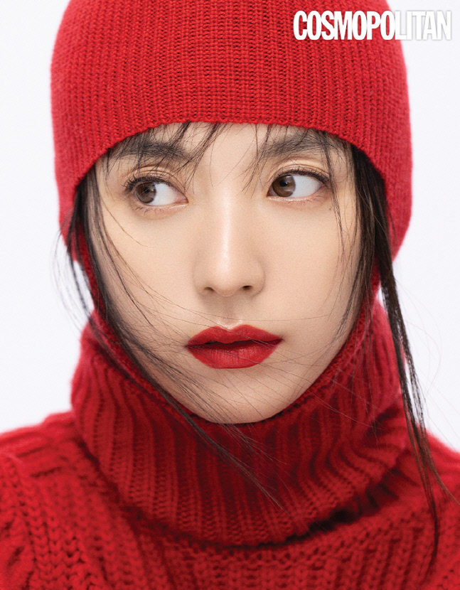 한효주 "태닝에 잔근육 만들어..여태까지의 나와 완전히 다를 것"