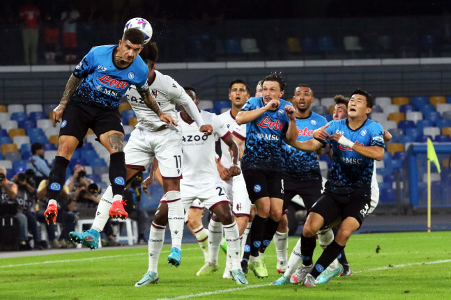 패배 잊은 나폴리, 개막 후 무패에 10연승 '미친 페이스'…김민재 스쿠데토 도전