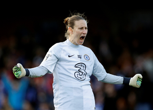 SOCCER-ENGLAND-CHE/BERGER