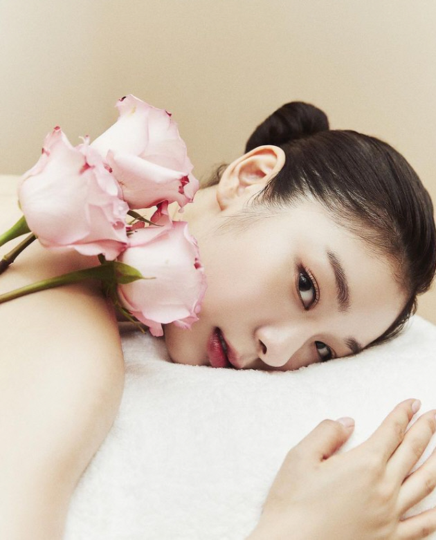 '새신부' 김연아의 웨딩드레스, 고소영→손예진 오스카 드 라렌타