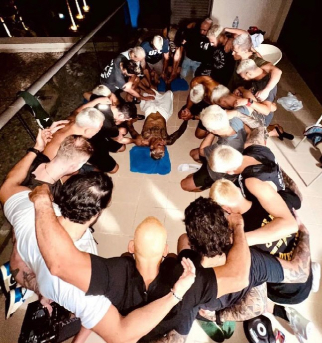 찰스올리베이라