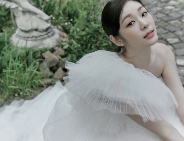 '연느표 동화 ing' 김연아, 황홀 웨딩사진 사흘째 대방출