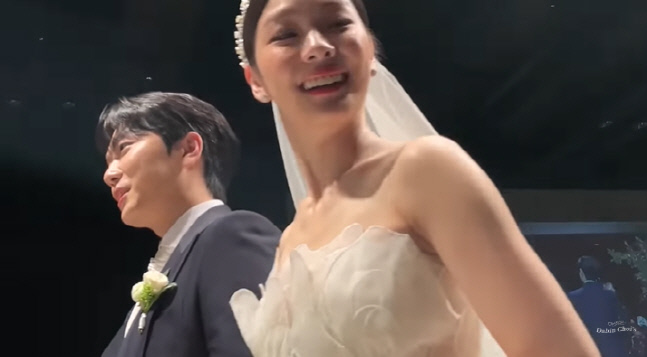 "첫날 이끌림을 느꼈다"..김연아의 진심 가득 '혼인 서약서'부터 '로맨틱 키스'까지..결혼식 현장 공개(다빈초이스)[종합]