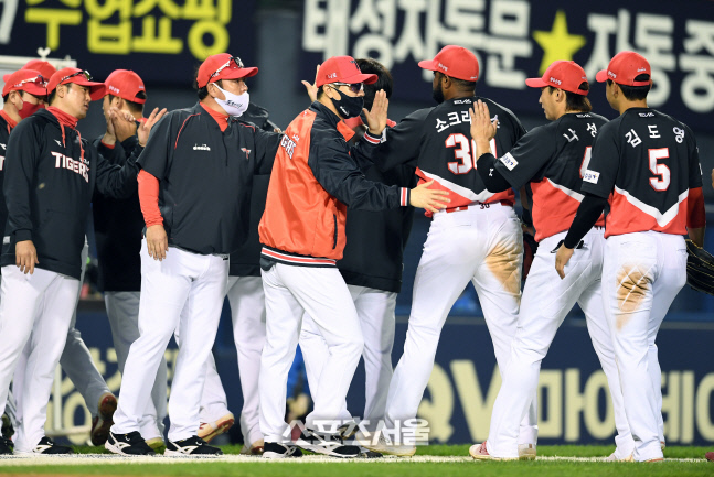 "윤영철은 휴식, 이도현은 수술" KIA 제주도 마무리캠프 참가 명단 발표