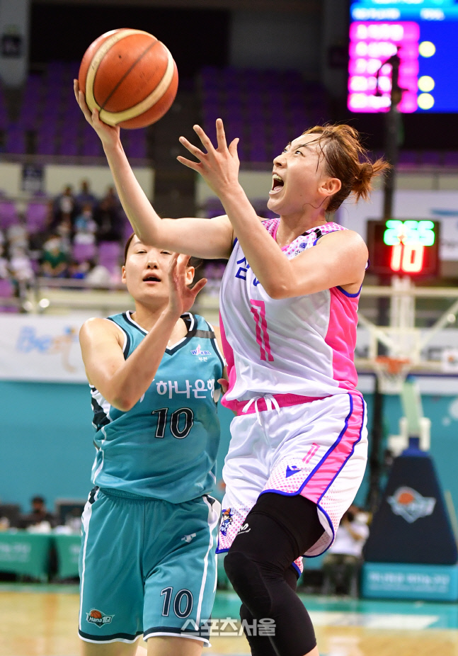 레이업슛 이주연[포토]