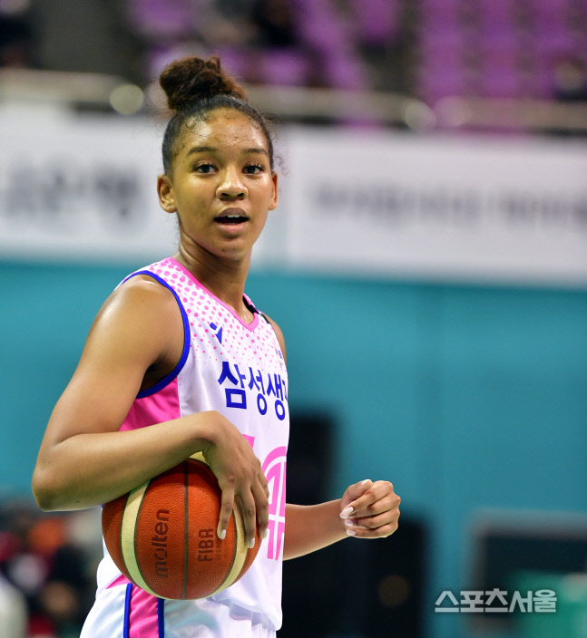 삼성생명 새내기 키아나[포토]