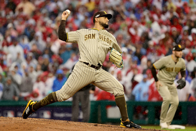 삼성 수아레즈 동생, 5년 620억원 '대박'...FA 선택 잘했네