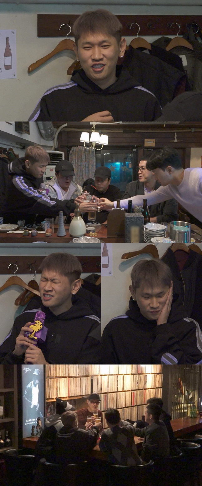 '조이♥' 크러쉬, 술집에서 처음 본 사람들과 2차까지 GO..'핵인싸 모드' (나혼자산다)