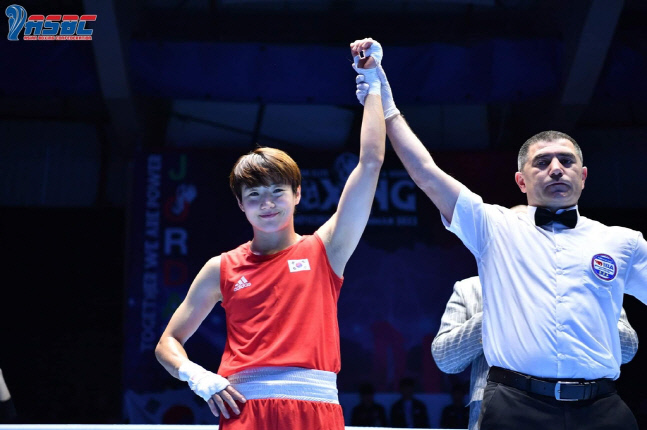 韓 여자복싱 오연지, 아시아선수권 금메달 획득