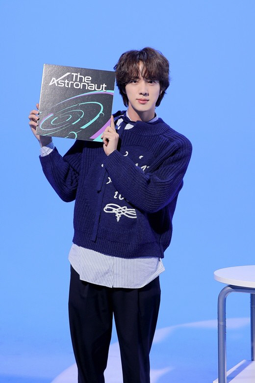 BTS진, 최전방 신병교육대 입소하나..."최전방 떴다"