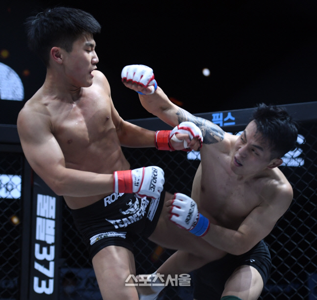 '공격을 멈추지 않은' 김준석, ARC 008에서 위정원에 판정으로 승리해