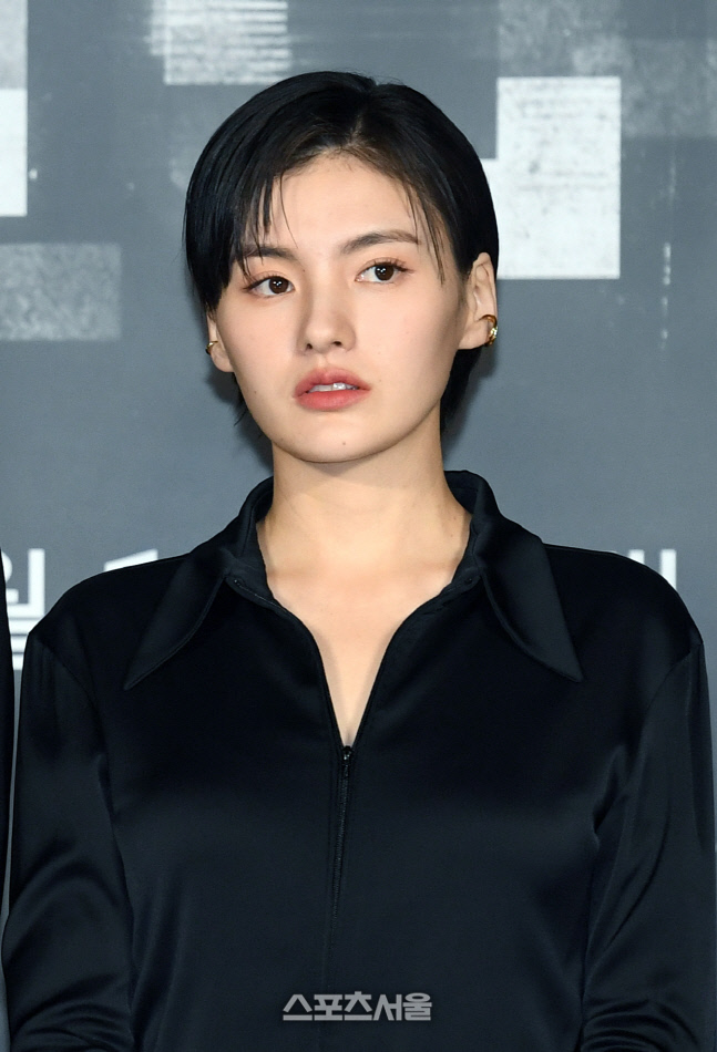 [포토]김용지, 숏컷으로 매력 발산