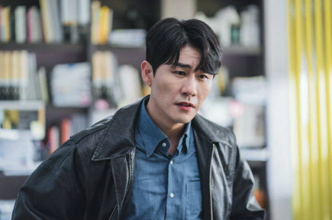 영탁, 안하무인 스타 됐다…'연예인 매니저로 살아남기' 특별출연