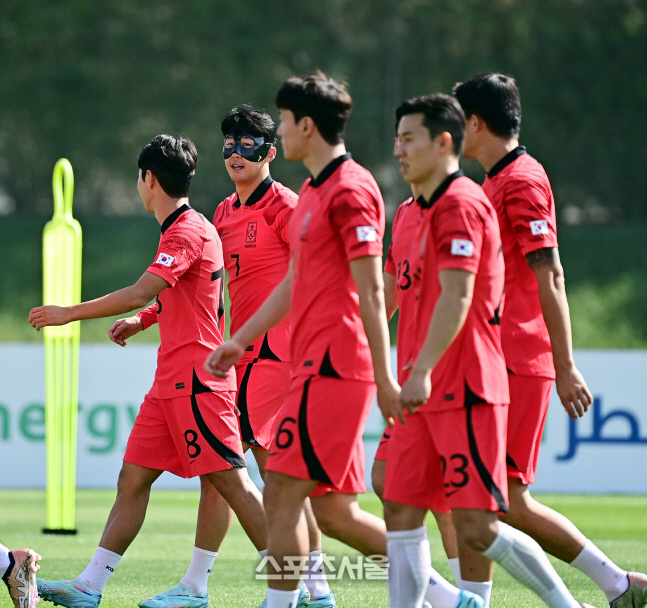 [포토] 손흥민, 밝은 표정