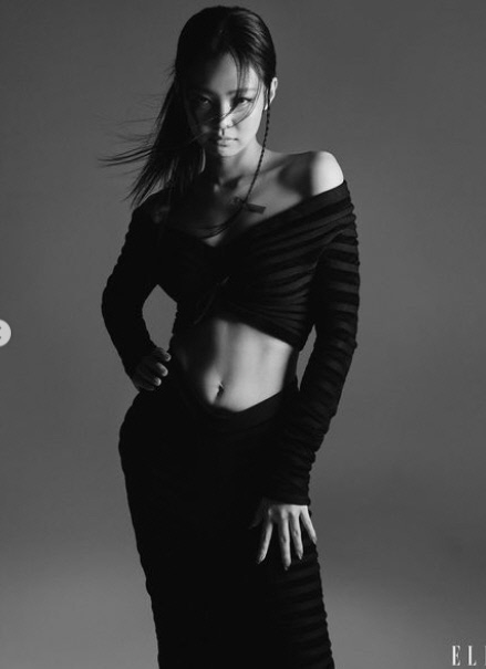 블랙핑크 제니, 선명한 11자 복근..MZ의 워너비 몸매[★화보]