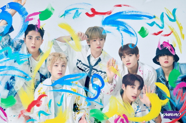 저스트비, 아이튠즈 5개국 톱 앨범 차트인→K팝 차트 1위…글로벌 팬심 저격