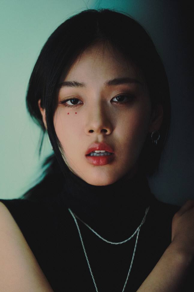 비비 "사랑받고자 노력하지만 '나쁜년' 소리만 듣는 슬픈 사람 이야기"