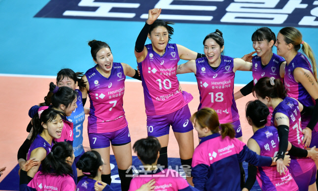 '오늘도 퇴근이 즐겁구나!!' 김연경[포토]