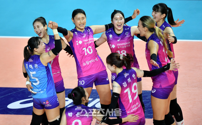 '오늘도 퇴근이 즐겁구나!!' 김연경[포토]