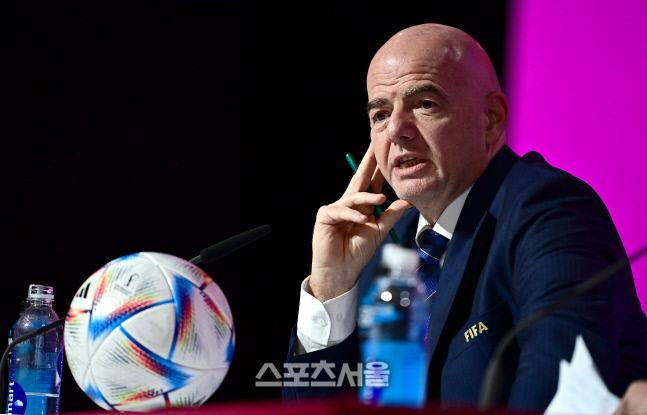 [포토] 인판티노 FIFA 회장 기자회견