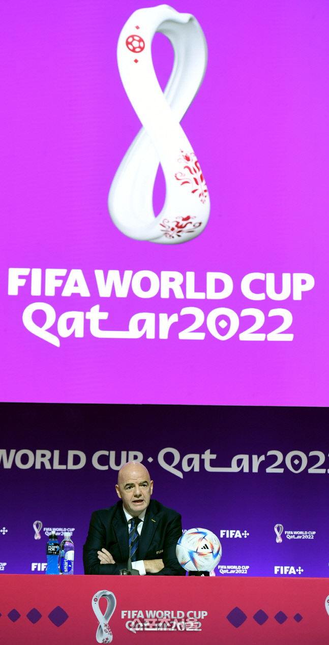 [포토] 인판티노 FIFA 회장 기자회견, 월드컵은 하루 앞으로