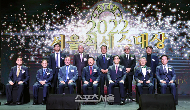 [포토]서울석세스대상, 정치 부문 수상자들의 기념 촬영