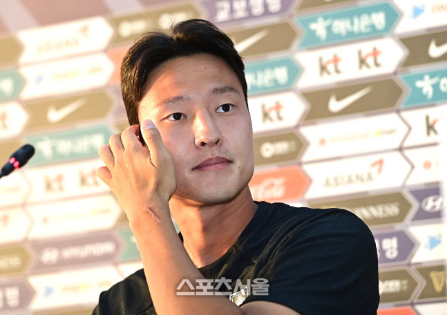 [포토] 기자회견하는 권경원