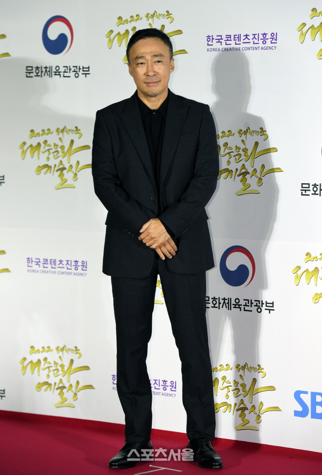 [포토]대중문화예술상 시상식 참석하는 이성민
