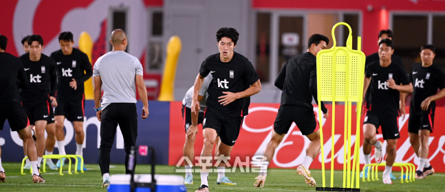 [포토] 전력 질주하는 조규성