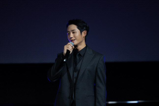 '커넥트' 정해인 "CG 촬영 어색하고 불편…마블 배우 대단해"