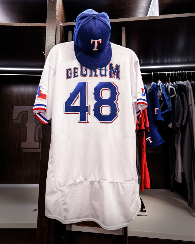 뉴욕 떠나는 에이스 디그롬, 텍사스와 5년 1억8500만 달러 빅딜