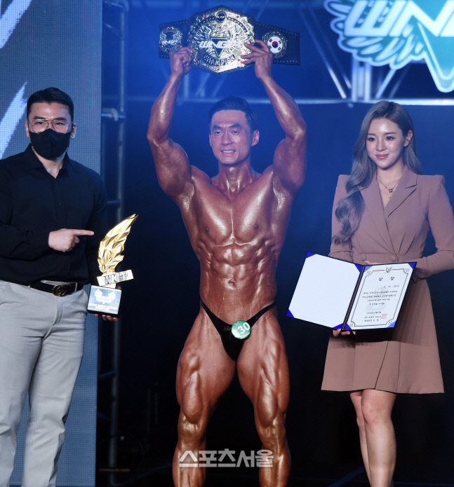 \'최강근육\' 강준명, WNGP 머슬 챔피언의 위엄! [포토]