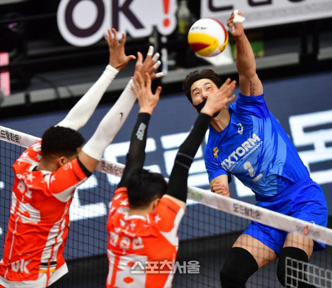 강타터트리는 마스크맨 박철우[포토]