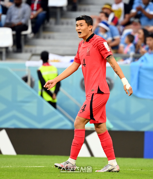 [포토] 김민재 \'잘하고 있어요\'