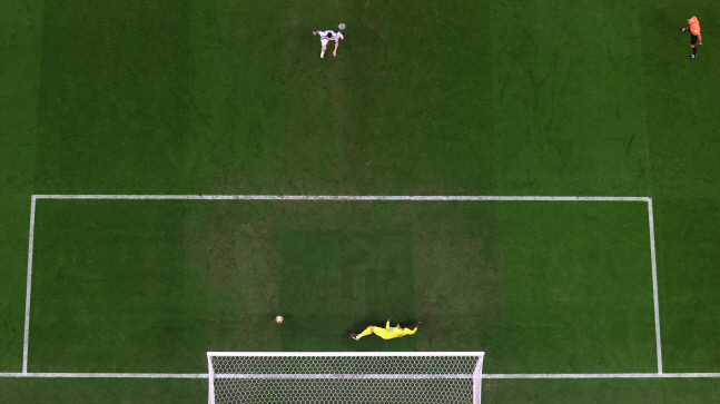 토너먼트 PK 100% 神의 경지…메시, 스스로 왕좌에 오르다[도하 SS현장]