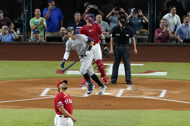 Yankees Rangers Baseball