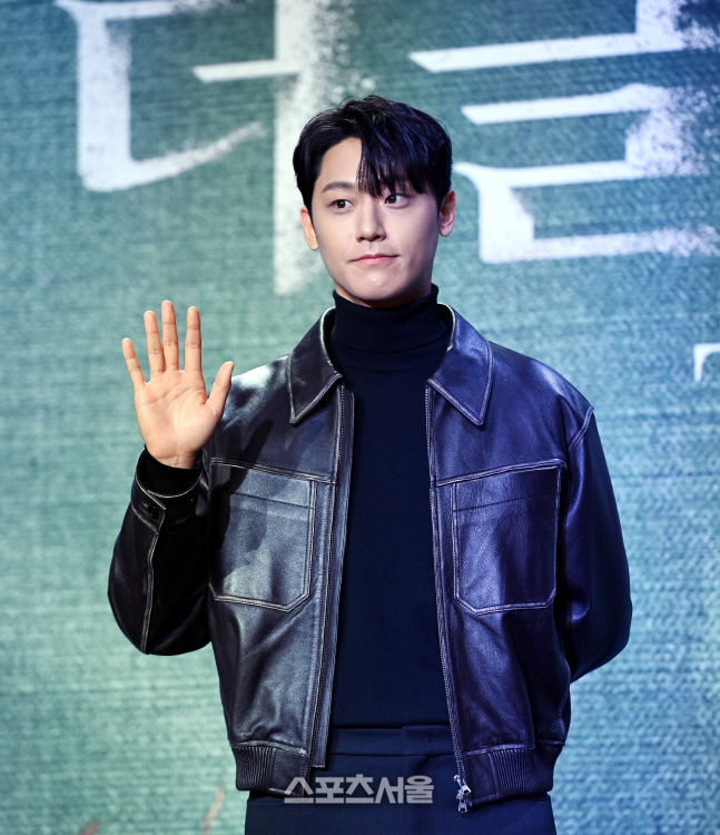 [포토] 이도현 '훈훈한 성형외과 의사'