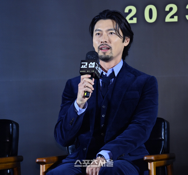 [포토] 현빈, 영화 '교섭' 국정원 요원