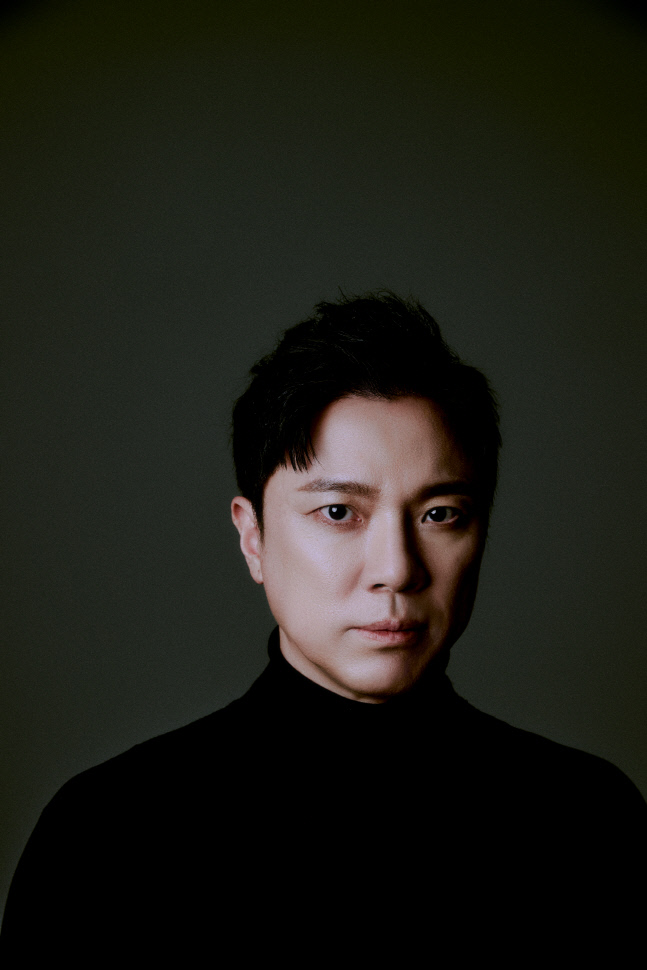 05 영웅_정성화 매체 제공용 사진 (제공_CJ ENM)